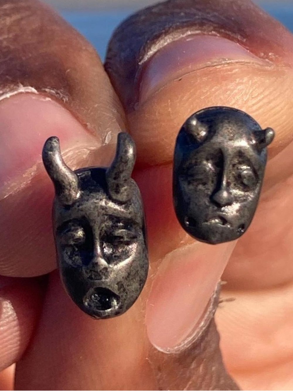 1 pair punk style gothic earrings , Face with horns earrings , Demon face horn